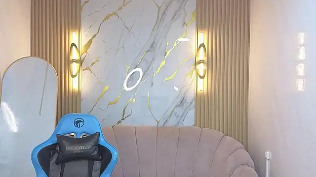 Snapshot of _wendy_b chatting on October 2025 03:09:01 AM wendy b online show from October 2025 03:09:01 AM