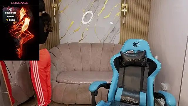 Snapshot of _wendy_b chatting on November 2025 03:29:01 AM wendy b online show from November 2025 03:29:01 AM