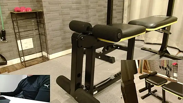 Snapshot of Stretch-man chatting on November 2025 01:01:01 PM Stretch-man online show from November 2025 01:01:01 PM