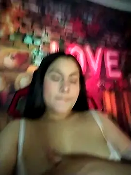 esmeralda jadees online show from February 2026 08:56:02 PM