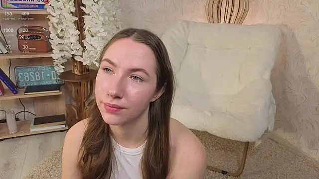 Snapshot of Kira_mindnes chatting on October 2025 05:15:02 AM Kira mindnes online show from October 2025 05:15:02 AM