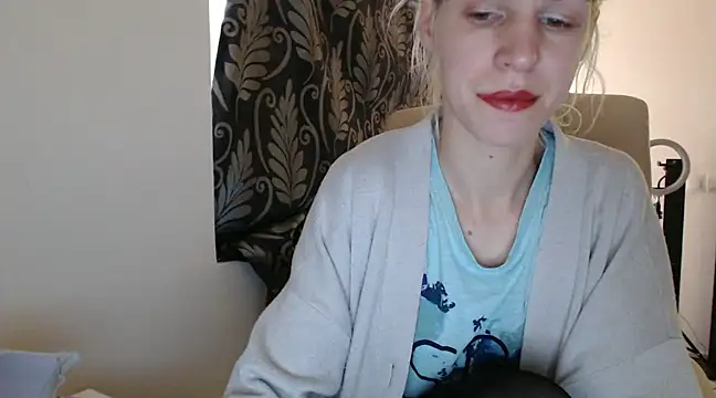 ElssaRush online show from March 2025 09:49:01 AM