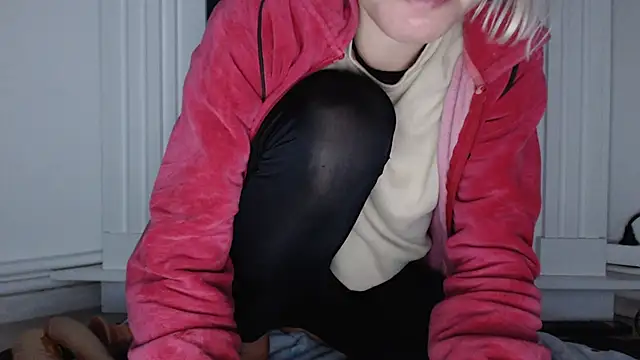 ElssaRush online show from October 2025 04:02:01 AM