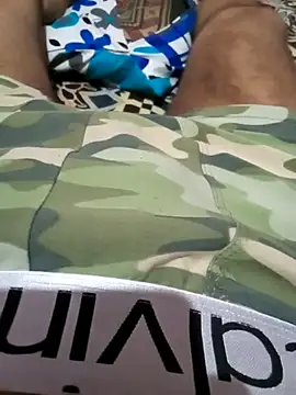 Snapshot of im_clit_sucker chatting on March 2025 08:32:02 PM im clit sucker online show from March 2025 08:32:02 PM