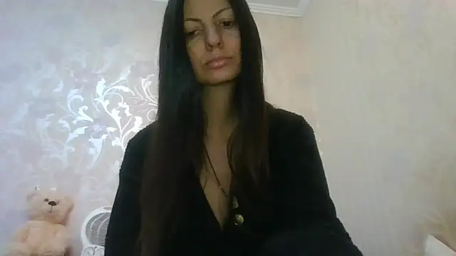 Snapshot of AliseWats chatting on December 2025 09:30:01 PM AliseWats online show from December 2025 09:30:01 PM