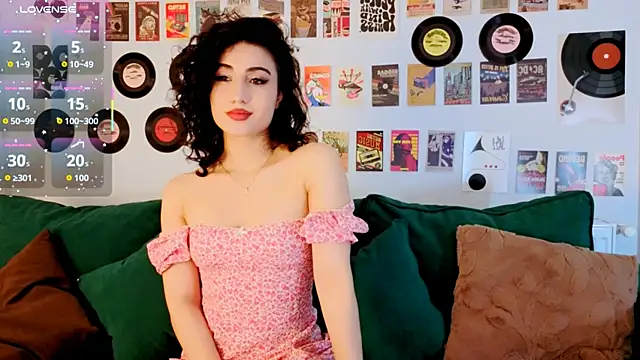 Maya Rogerss online show from April 2026 02:56:01 PM