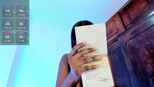 Snapshot of Coral_w10 chatting on February 2026 12:12:01 PM Coral w10 online show from February 2026 12:12:01 PM