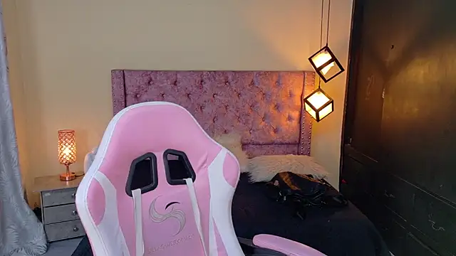 sweet  thang online show from November 2025 05:17:01 AM