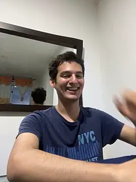 Snapshot of Thiagobb7 chatting on November 2025 10:53:02 PM Thiagobb7 online show from November 2025 10:53:02 PM