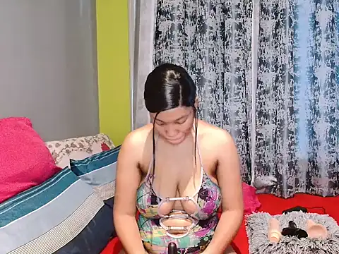 Tallwildnspicey98 online show from March 2026 04:40:02 AM