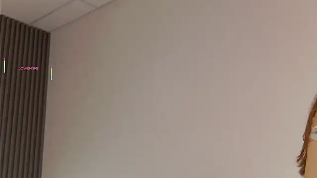 NikaDines online show from October 2025 03:05:01 AM