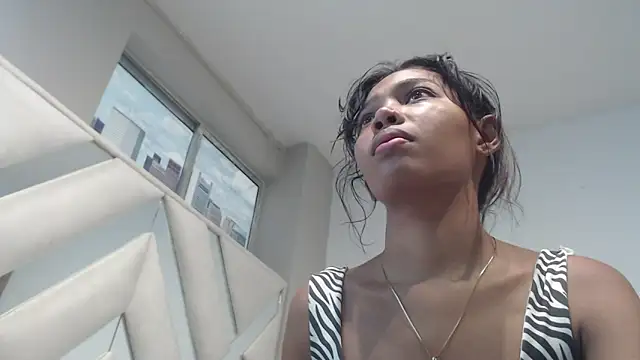 willow smitt online show from April 2026 03:31:02 PM