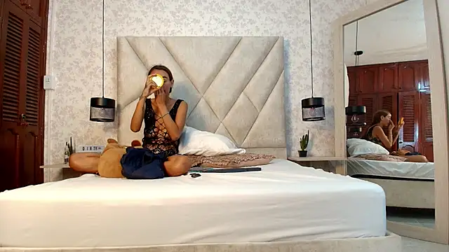 Snapshot of AmbarRaj chatting on October 2025 12:34:02 PM AmbarRaj online show from October 2025 12:34:02 PM