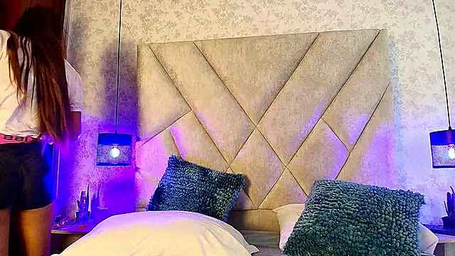 Snapshot of AmbarRaj chatting on November 2025 12:16:02 PM AmbarRaj online show from November 2025 12:16:02 PM