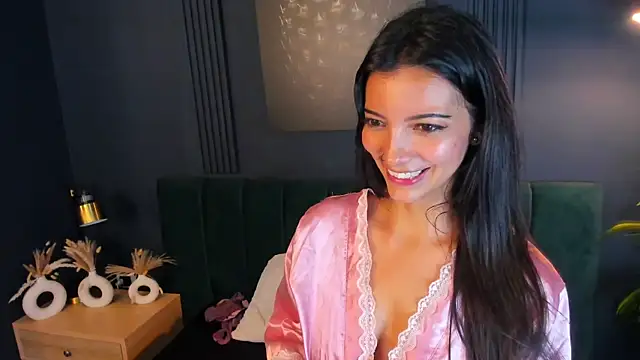 Snapshot of roxy_hell chatting on March 2025 01:16:01 AM roxy hell online show from March 2025 01:16:01 AM