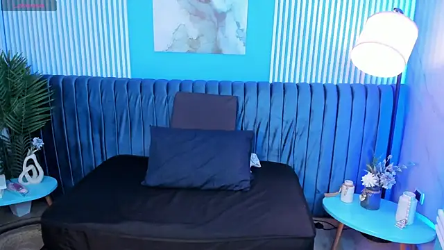 Snapshot of roxy_hell chatting on September 2025 07:25:02 PM roxy hell online show from September 2025 07:25:02 PM