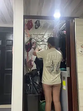 Snapshot of Nathaly_12 chatting on November 2025 05:41:02 AM Nathaly 12 online show from November 2025 05:41:02 AM