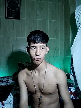 dareck 18 online show from February 2026 06:00:02 AM