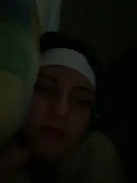 Snapshot of val_zx chatting on March 2025 07:40:02 AM val zx online show from March 2025 07:40:02 AM