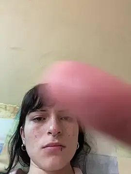 Snapshot of val_zx chatting on March 2025 05:06:01 PM val zx online show from March 2025 05:06:01 PM