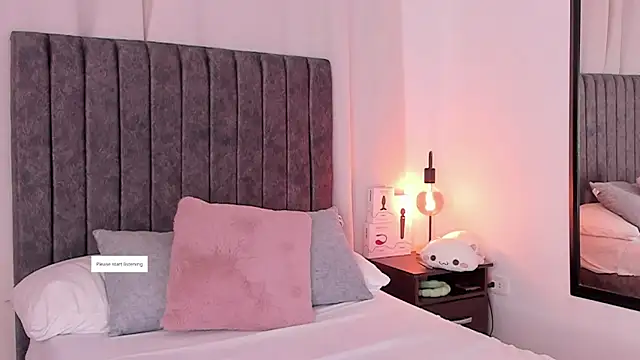 Tefy-Rose online show from November 2025 03:07:01 AM