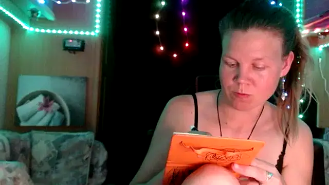 Snapshot of CallMeMaria chatting on February 2025 07:29:01 PM CallMeMaria online show from February 2025 07:29:01 PM