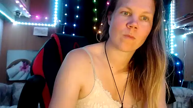 Snapshot of CallMeMaria chatting on February 2025 08:48:02 PM CallMeMaria online show from February 2025 08:48:02 PM