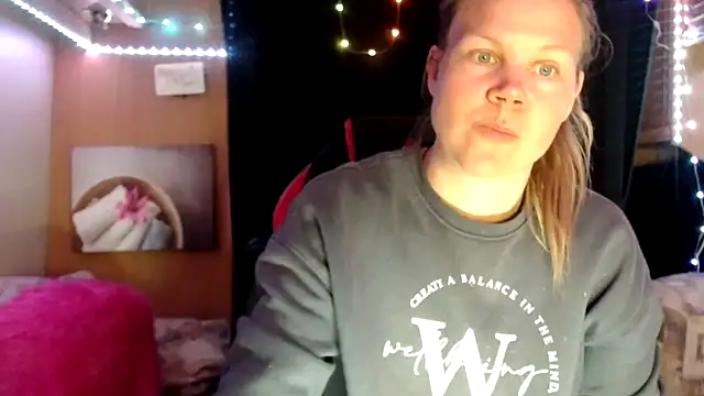 Snapshot of CallMeMaria chatting on March 2025 05:56:01 PM CallMeMaria online show from March 2025 05:56:01 PM