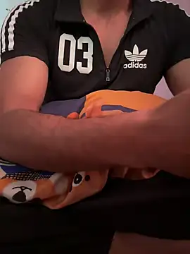 Snapshot of HARSHHU01 chatting on March 2025 11:08:02 AM HARSHHU01 online show from March 2025 11:08:02 AM