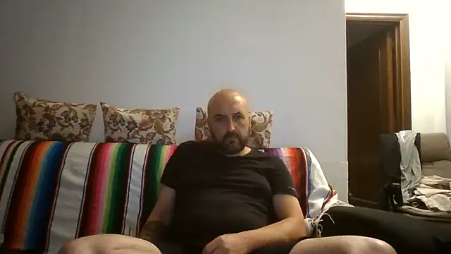 Snapshot of maxxxio12 chatting on July 2026 08:18:02 PM maxxxio12 online show from July 2026 08:18:02 PM
