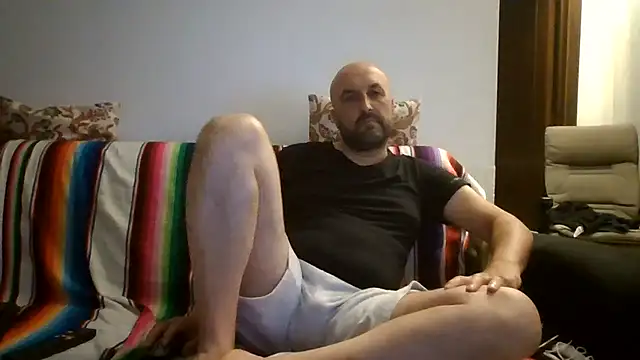 Snapshot of maxxxio12 chatting on July 2026 07:15:02 PM maxxxio12 online show from July 2026 07:15:02 PM