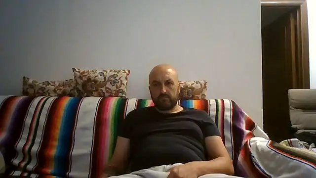 Snapshot of maxxxio12 chatting on July 2026 08:19:02 PM maxxxio12 online show from July 2026 08:19:02 PM