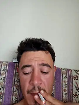 Snapshot of Thunderbolt121 chatting on November 2025 11:10:02 AM Thunderbolt121 online show from November 2025 11:10:02 AM