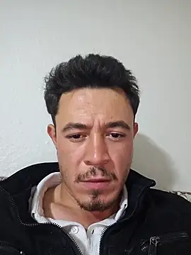 Snapshot of Thunderbolt121 chatting on November 2025 09:24:02 PM Thunderbolt121 online show from November 2025 09:24:02 PM