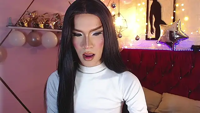 agatha rodriguez online show from December 2025 01:29:01 PM