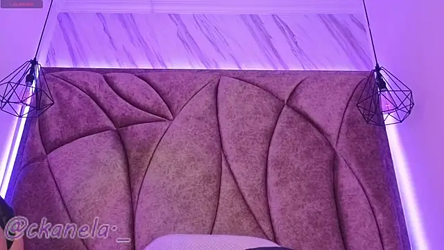 Kanela miller  online show from November 2025 12:27:01 PM