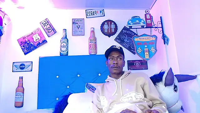 lili roussi online show from March 2026 08:20:01 PM