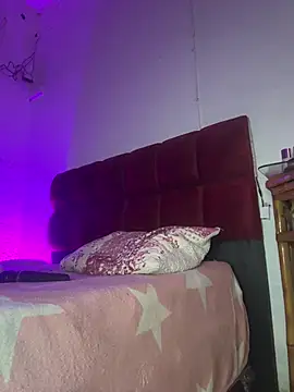 iamsara 21 online show from July 2026 04:26:02 AM
