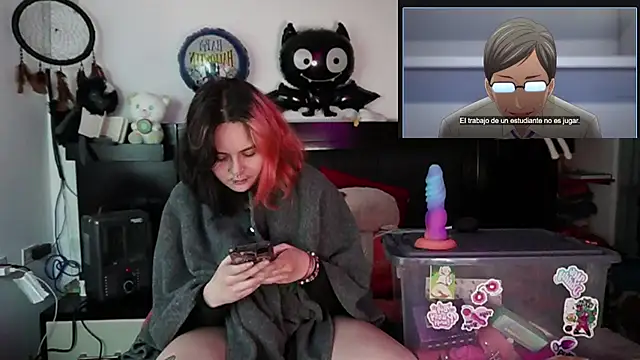 Snapshot of Devil_And_Princess chatting on October 2025 02:34:01 AM Devil And Princess online show from October 2025 02:34:01 AM