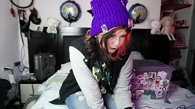 Snapshot of Devil_And_Princess chatting on November 2025 01:50:01 AM Devil And Princess online show from November 2025 01:50:01 AM