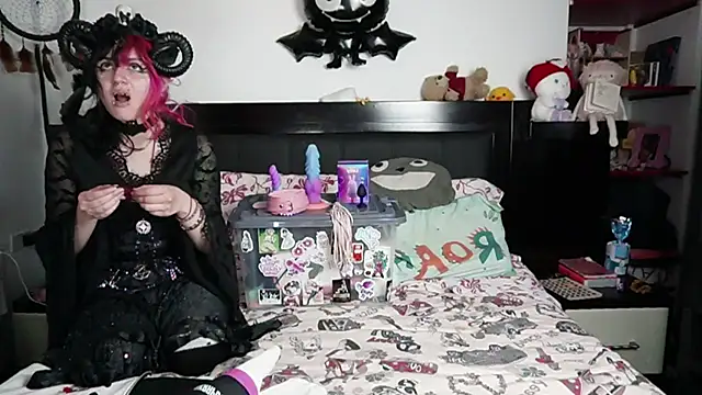 Devil And Princess online show from February 2026 02:26:02 AM