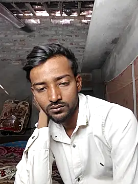 India HOT23 online show from December 2025 05:05:01 AM