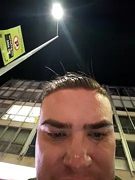 Snapshot of Andy-rtg chatting on April 2026 01:06:02 AM Andy-rtg online show from April 2026 01:06:02 AM