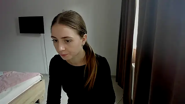 LilyHaart online show from October 2025 10:44:01 AM