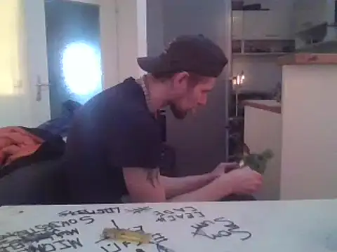 Snapshot of ThePython666 chatting on March 2025 05:06:01 PM ThePython666 online show from March 2025 05:06:01 PM