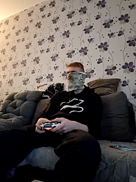 Snapshot of ThePython666 chatting on October 2025 03:38:02 PM ThePython666 online show from October 2025 03:38:02 PM