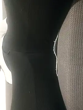 gui67675 online show from October 2025 05:32:02 PM