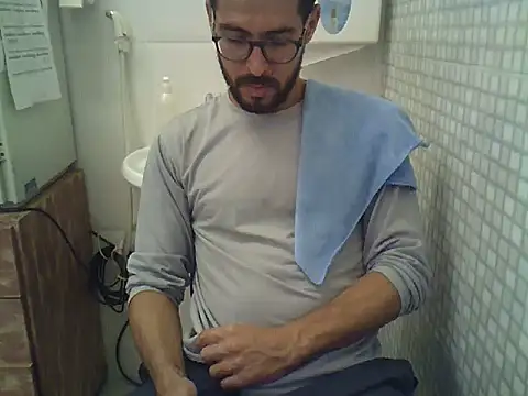 pdasgyn online show from October 2025 01:09:01 PM