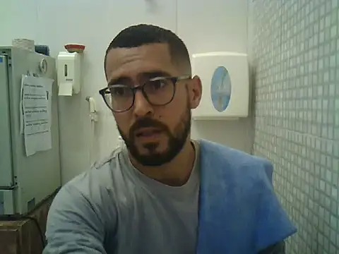 pdasgyn online show from October 2025 02:50:01 PM