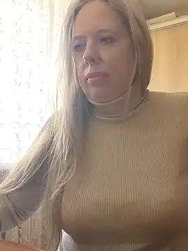 Snapshot of Irina3718 chatting on October 2025 11:33:02 AM Irina3718 online show from October 2025 11:33:02 AM